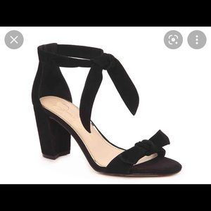 Jessica Simpson Mystie Sandals in Black